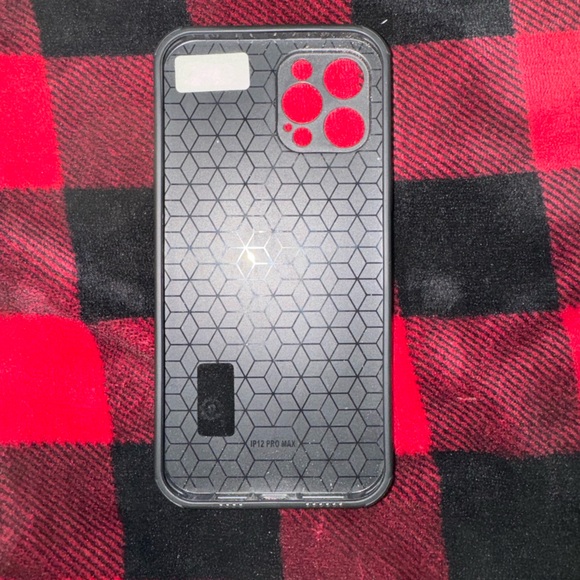 Nike iPhone 12 Pro Max cellphone case - Picture 2 of 2